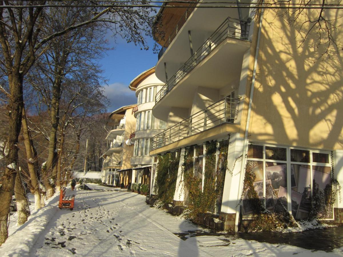 Готель Поляна Квеле Buitenkant foto